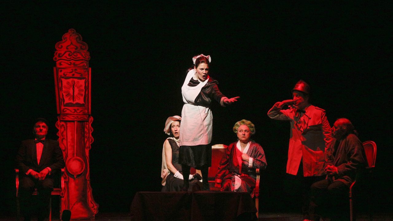 teatrodelledieci_produzioni_cantatrice_calva_5